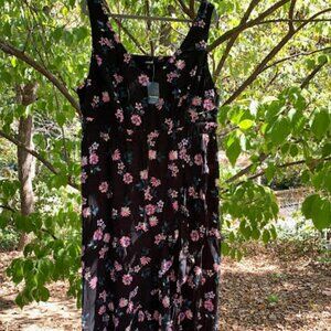 Torrid, Size 3, Black floral, Hilo Maxi